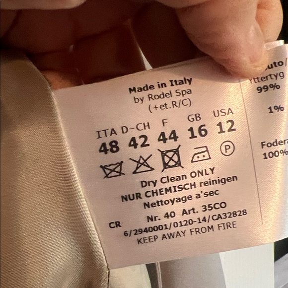 Light Taupe blazer coat - Picture 4 of 5